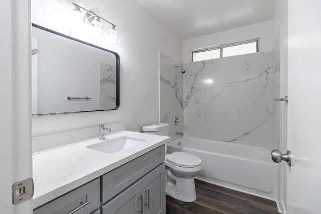 1128 Diablo Ave, Modesto, CA 95358