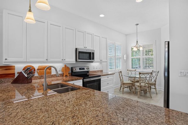 20016 SW Caserta Way, Port St. Lucie, FL 34986
