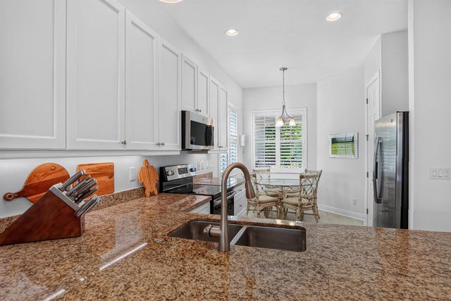 20016 SW Caserta Way, Port St. Lucie, FL 34986