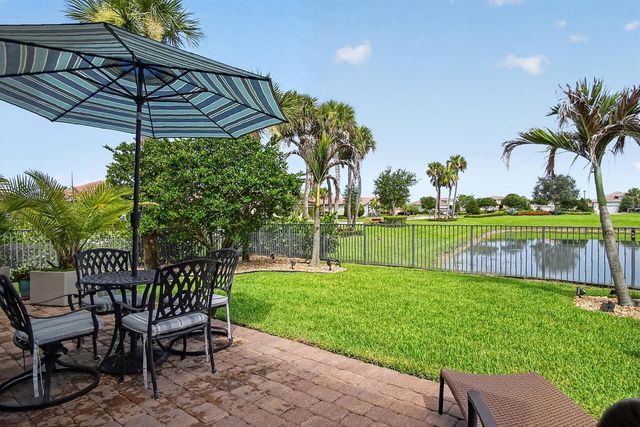 20016 SW Caserta Way, Port St. Lucie, FL 34986