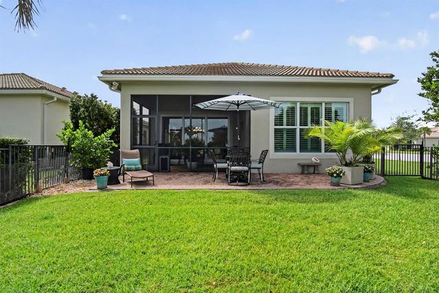 20016 SW Caserta Way, Port St. Lucie, FL 34986