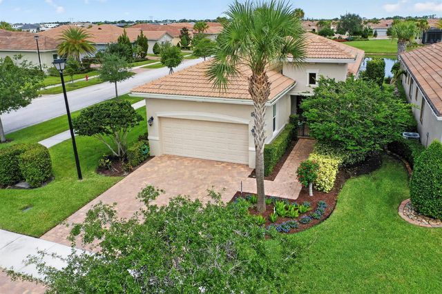 20016 SW Caserta Way, Port St. Lucie, FL 34986