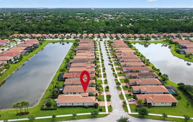 20016 SW Caserta Way, Port St. Lucie, FL 34986