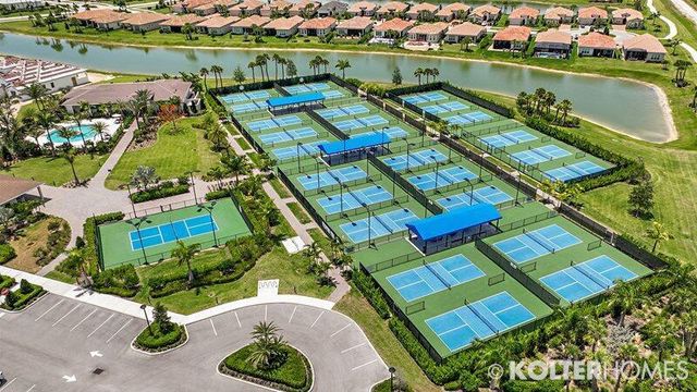 20016 SW Caserta Way, Port St. Lucie, FL 34986