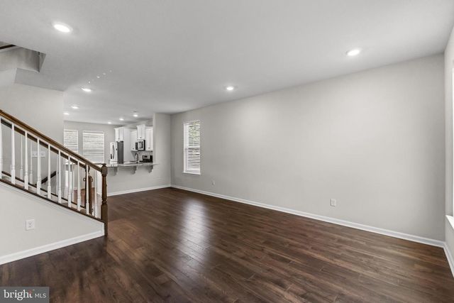 2 NAPLES LN, Mount Laurel, NJ 08054