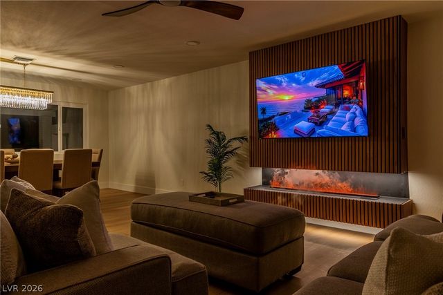 3485 Shamrock Avenue, Las Vegas, NV 89120