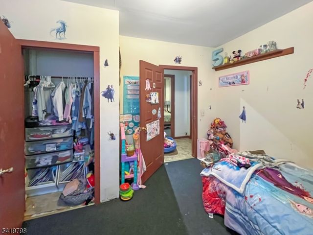 33 Cedar Aly, Phillipsburg Town, NJ 08865