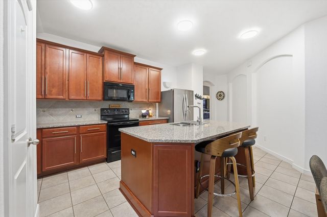 421 Foxcraft Drive, Fort Worth, TX 76131