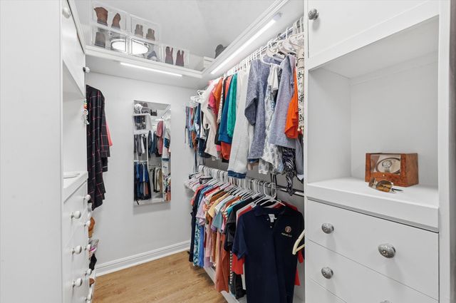 421 Foxcraft Drive, Fort Worth, TX 76131