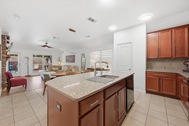 421 Foxcraft Drive, Fort Worth, TX 76131