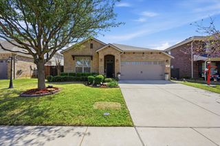 421 Foxcraft Drive, Fort Worth, TX 76131