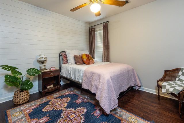 1174 E ISLAND PL, Memphis, TN 38103