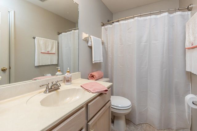 1174 E ISLAND PL, Memphis, TN 38103