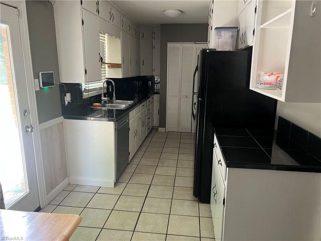 509 Robinhood Road, Reidsville, NC 27320