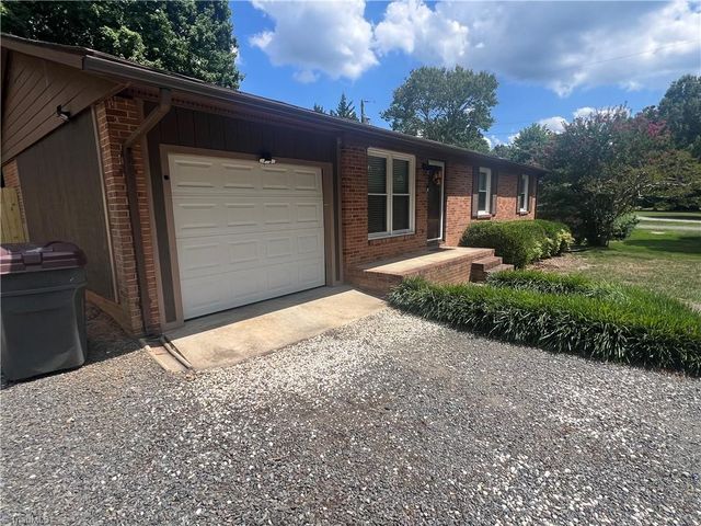 509 Robinhood Road, Reidsville, NC 27320