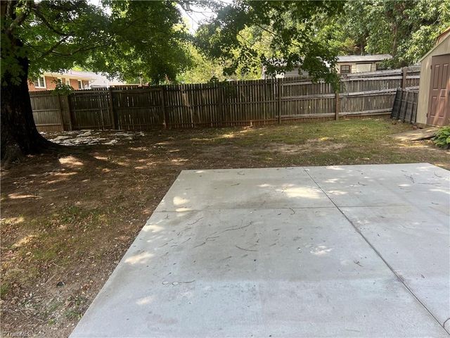 509 Robinhood Road, Reidsville, NC 27320