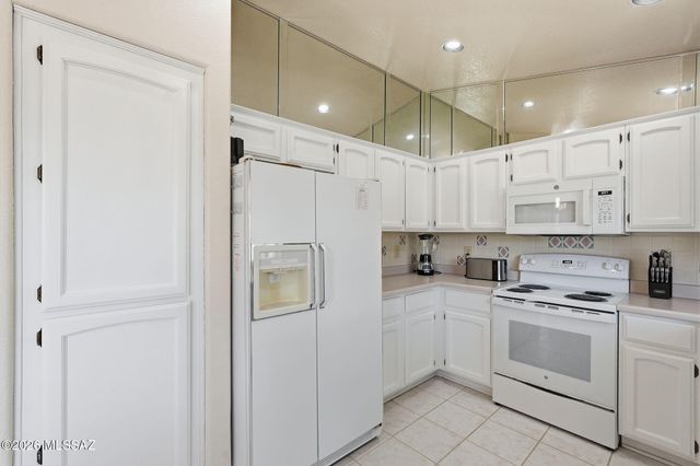 63810 E Canyon Side Court, Tucson, AZ 85739