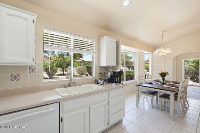 63810 E Canyon Side Court, Tucson, AZ 85739