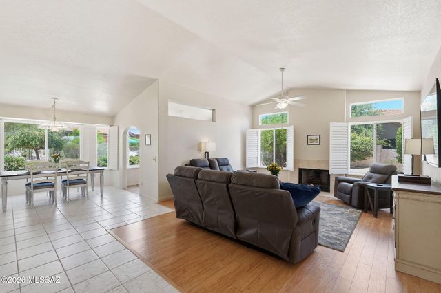 63810 E Canyon Side Court, Tucson, AZ 85739