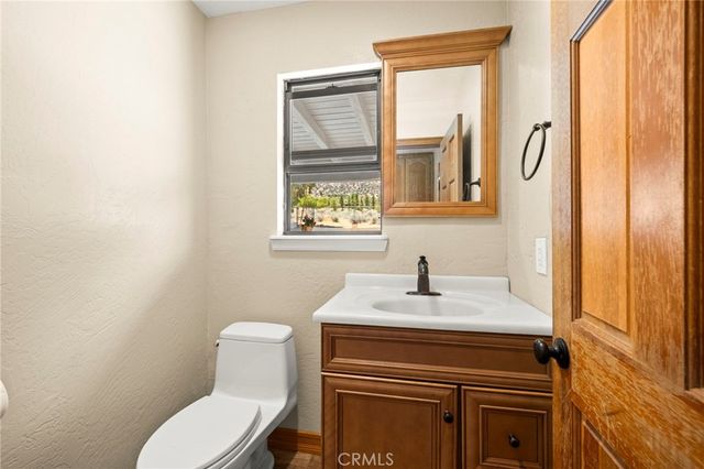 902 Searchlight Ranch Road, Acton, CA 93510