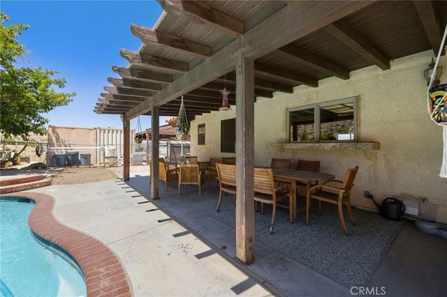 902 Searchlight Ranch Road, Acton, CA 93510