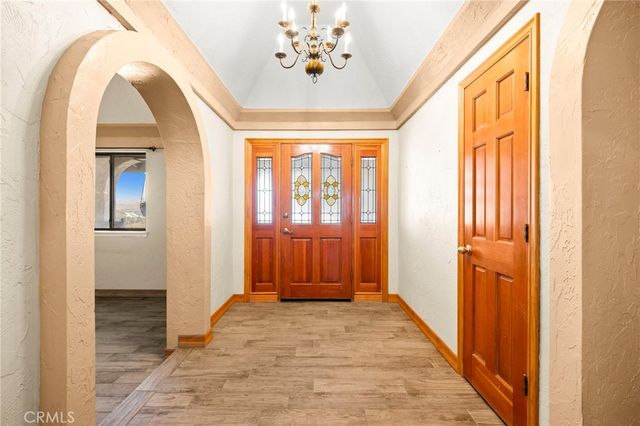 902 Searchlight Ranch Road, Acton, CA 93510