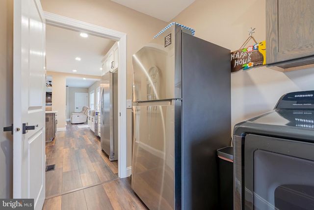 4723 SMITH CREEK RD, New Market, VA 22844