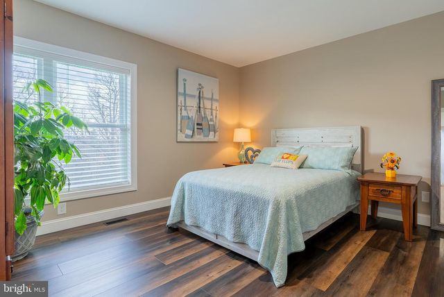 4723 SMITH CREEK RD, New Market, VA 22844