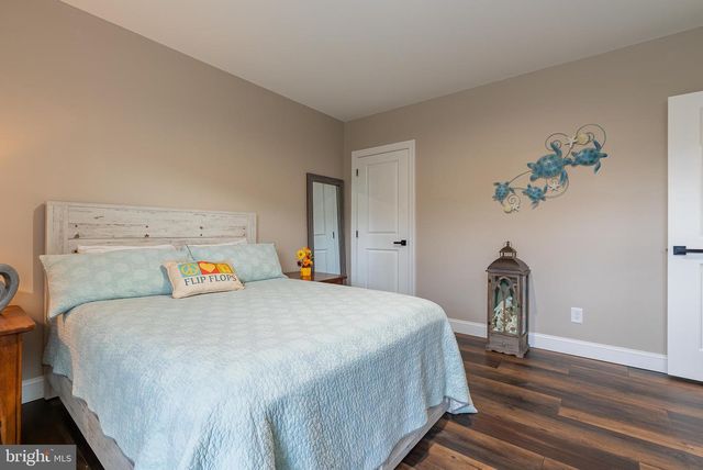 4723 SMITH CREEK RD, New Market, VA 22844