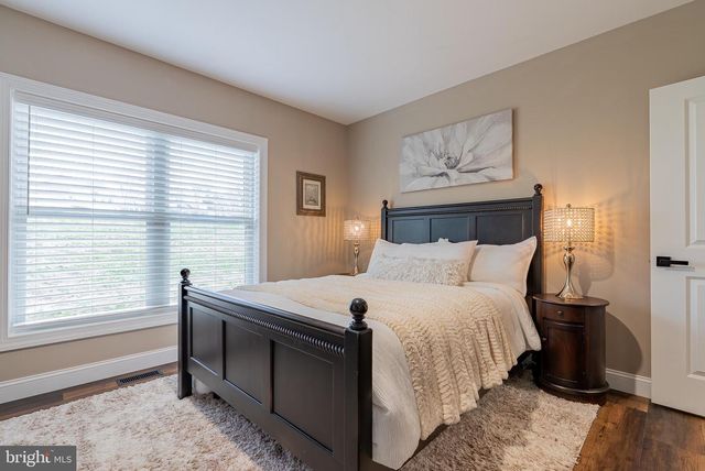 4723 SMITH CREEK RD, New Market, VA 22844