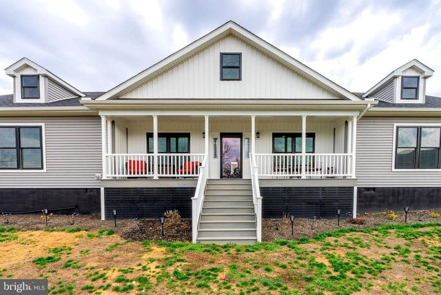 4723 SMITH CREEK RD, New Market, VA 22844