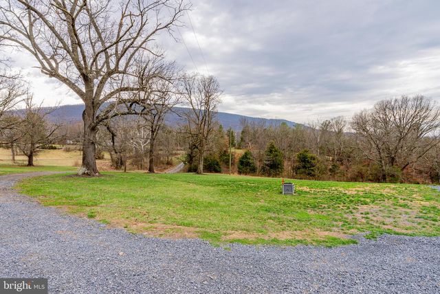 4723 SMITH CREEK RD, New Market, VA 22844