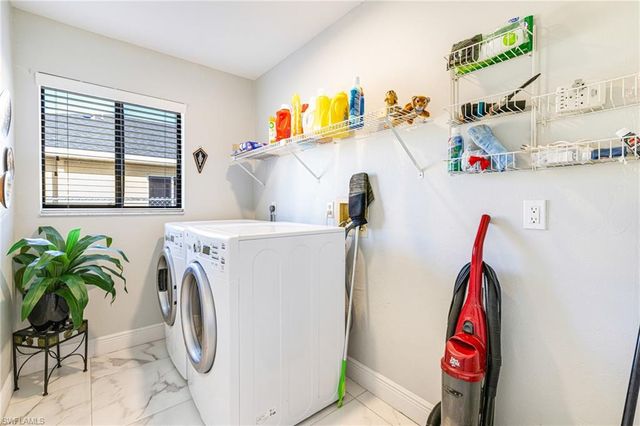 1302 SE 18th ST, Cape Coral, FL 33990