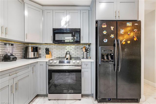 1302 SE 18th ST, Cape Coral, FL 33990