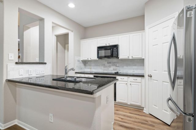 151 E Greenhill Terrace Place, The Woodlands, TX 77382