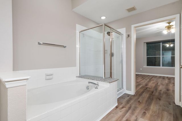 151 E Greenhill Terrace Place, The Woodlands, TX 77382