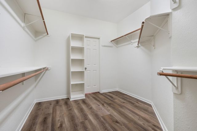 151 E Greenhill Terrace Place, The Woodlands, TX 77382