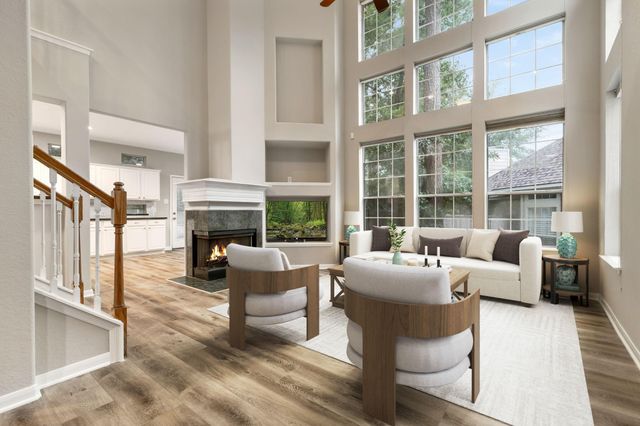 151 E Greenhill Terrace Place, The Woodlands, TX 77382