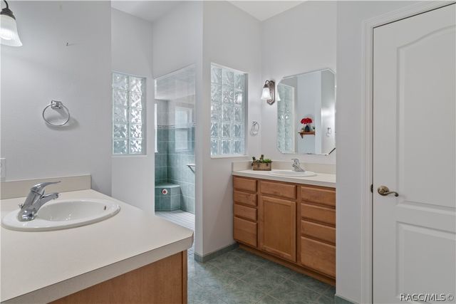 1914 N Havershall Point, Crystal River, FL 34429