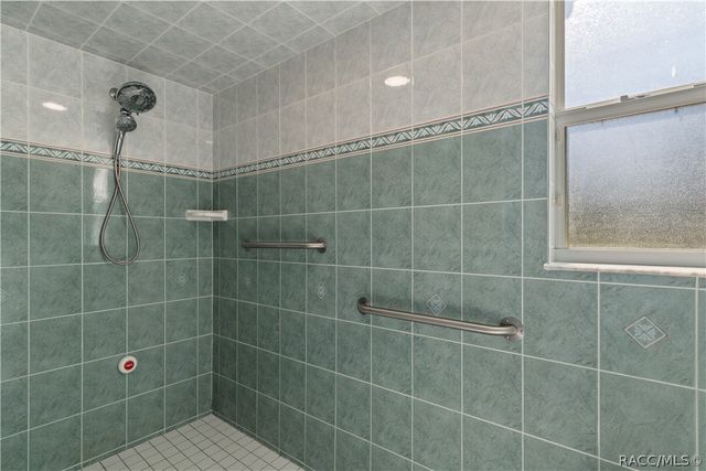 1914 N Havershall Point, Crystal River, FL 34429