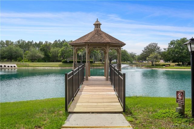 1914 N Havershall Point, Crystal River, FL 34429