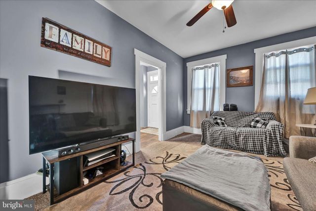 108 E PENN ST, Lenhartsville, PA 19534