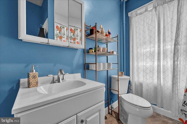 108 E PENN ST, Lenhartsville, PA 19534