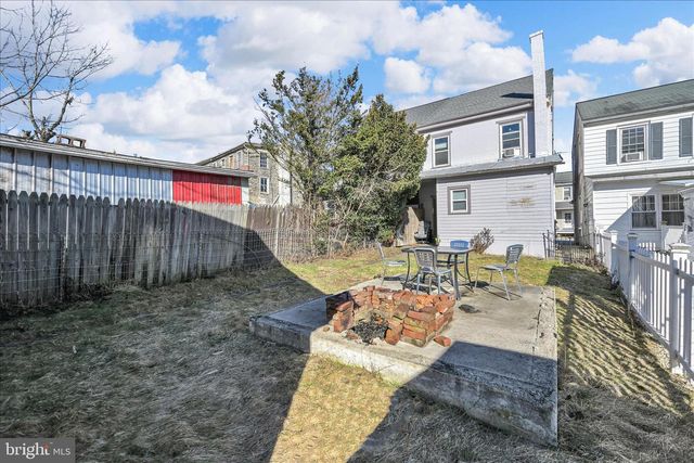 108 E PENN ST, Lenhartsville, PA 19534