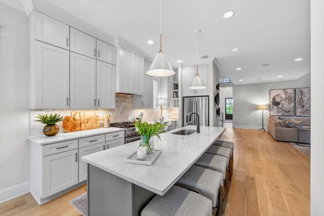 921A Woodmont Blvd, Nashville, TN 37204