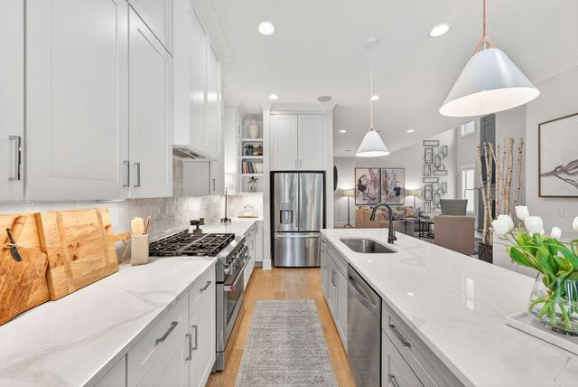 921A Woodmont Blvd, Nashville, TN 37204