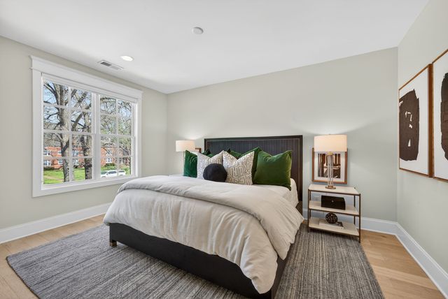 921A Woodmont Blvd, Nashville, TN 37204