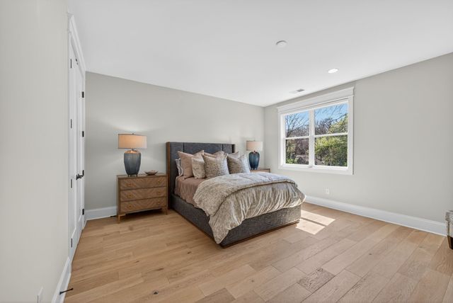 921A Woodmont Blvd, Nashville, TN 37204