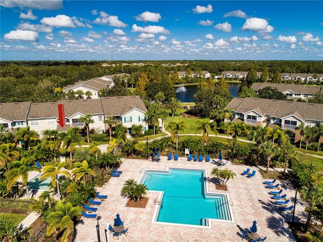 8926 MANOR LOOP 107, Lakewood Ranch, FL 34202