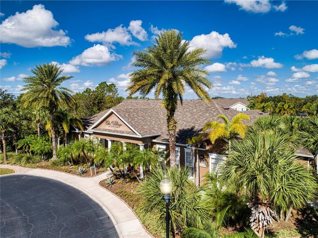 8926 MANOR LOOP 107, Lakewood Ranch, FL 34202